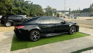 Toyota Camry 2018 Black