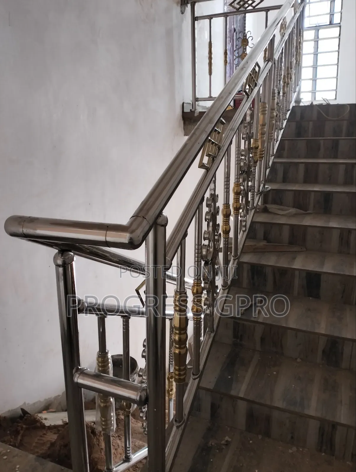 Step Case With Good Quality Materials