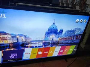 Uk Used 43inchs Lg Uhd Led Smart Internet Tv