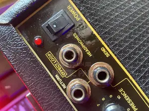 Fernandez Guitars Amplifiers Combo