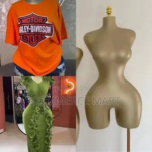 Original Curvy BBL Mannequin With Thin Waist Boutique Standard