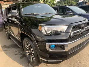 Toyota 4-Runner Limited 4WD 2012 Black