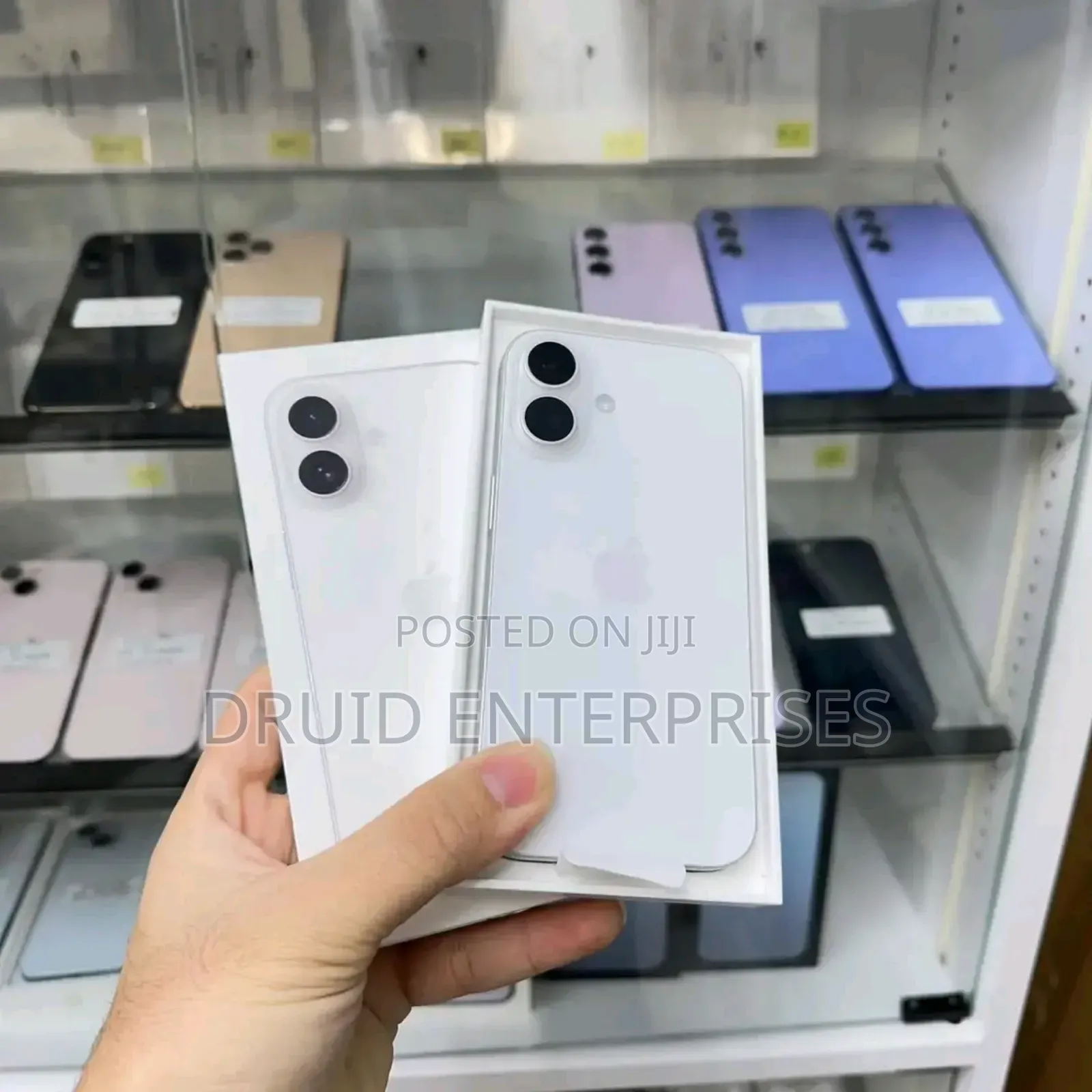 New Apple iPhone 16 128 GB White