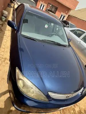 Toyota Camry LE 4dr Sedan (2.4L 4cyl 5M) 2002 Blue