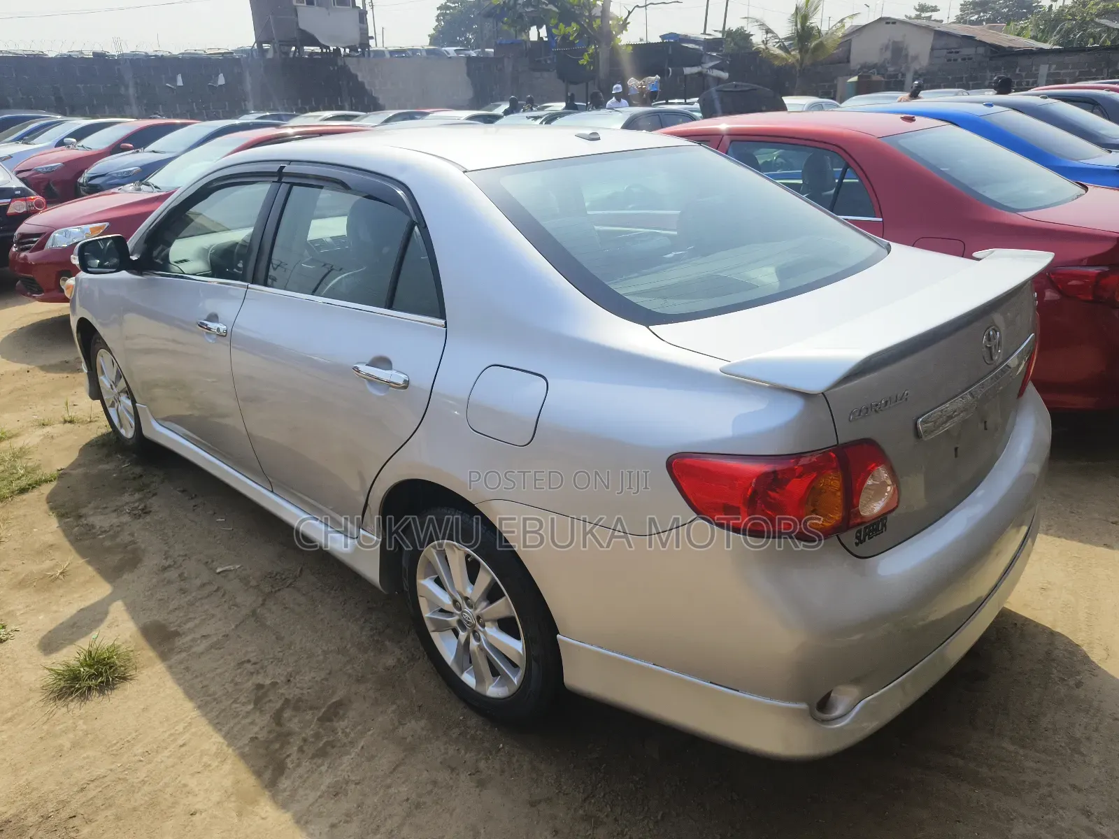 Toyota Corolla 2010 Silver