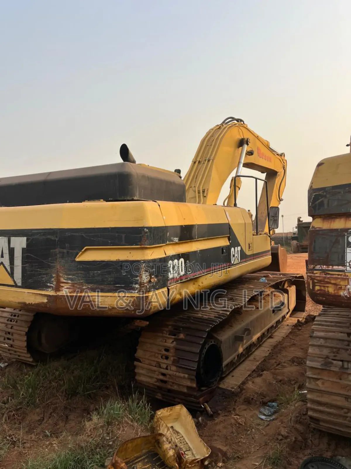 Cat Excavator 330L - Foreign Use - New Arrival