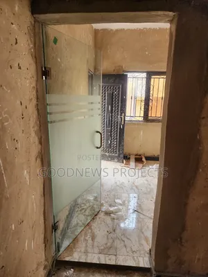 Laundry Plain Glass Door