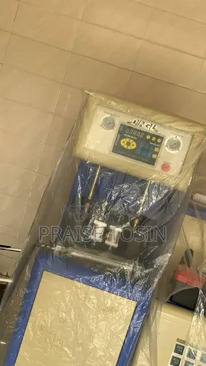 Pet Blowing Machine