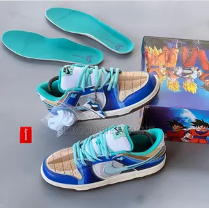 Nike SB Dunk Low Dragon Sneakers