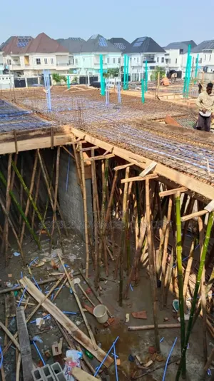 Building Contractors
