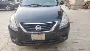 Photo - Nissan Almera 2015 Black