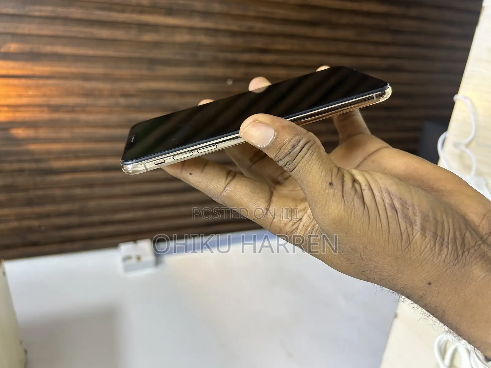 Apple iPhone XS Max 64 GB Gold
