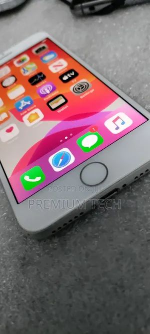 Apple iPhone 7 128 GB Silver