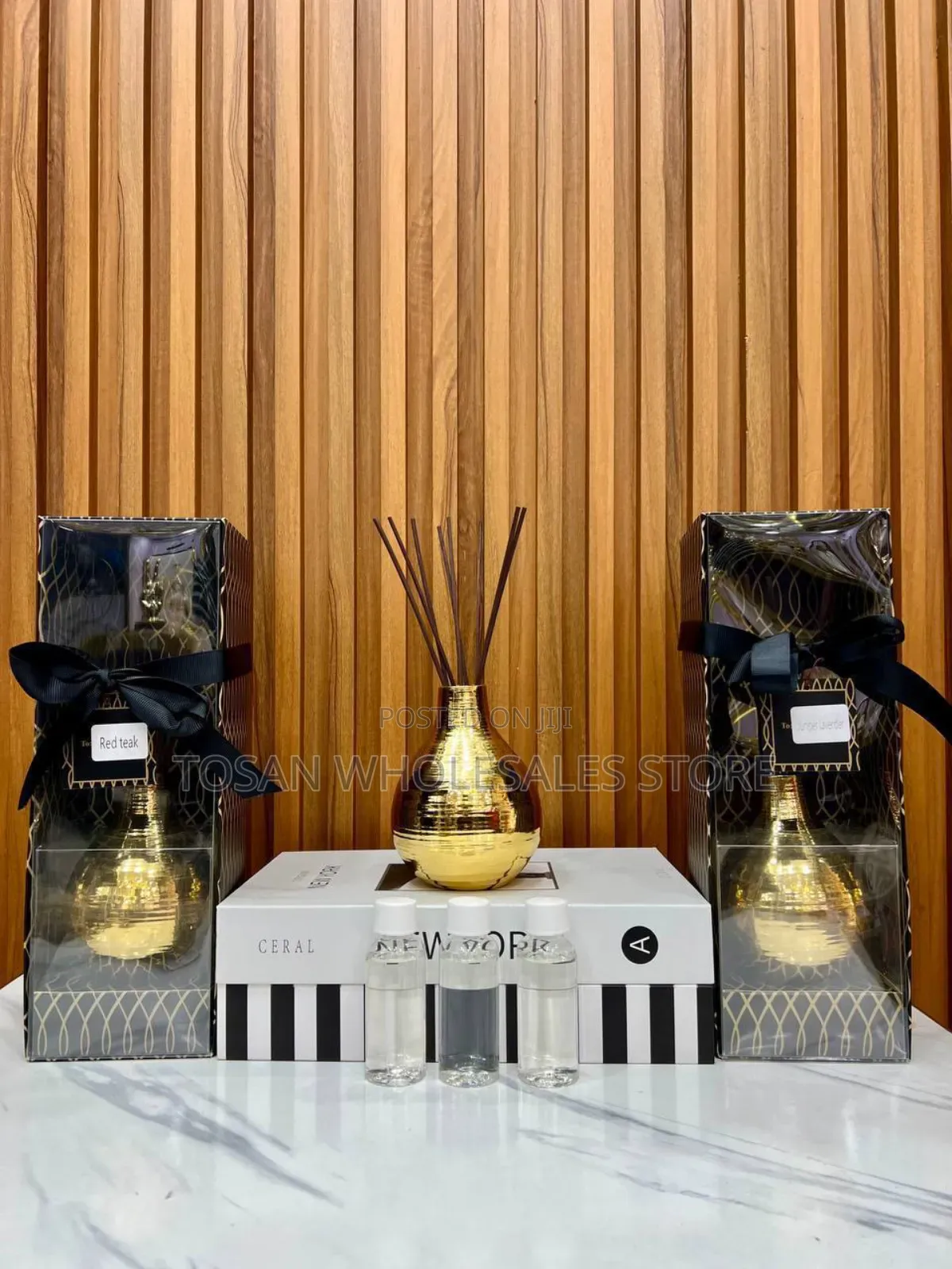 Gold Vase Reed Diffuser