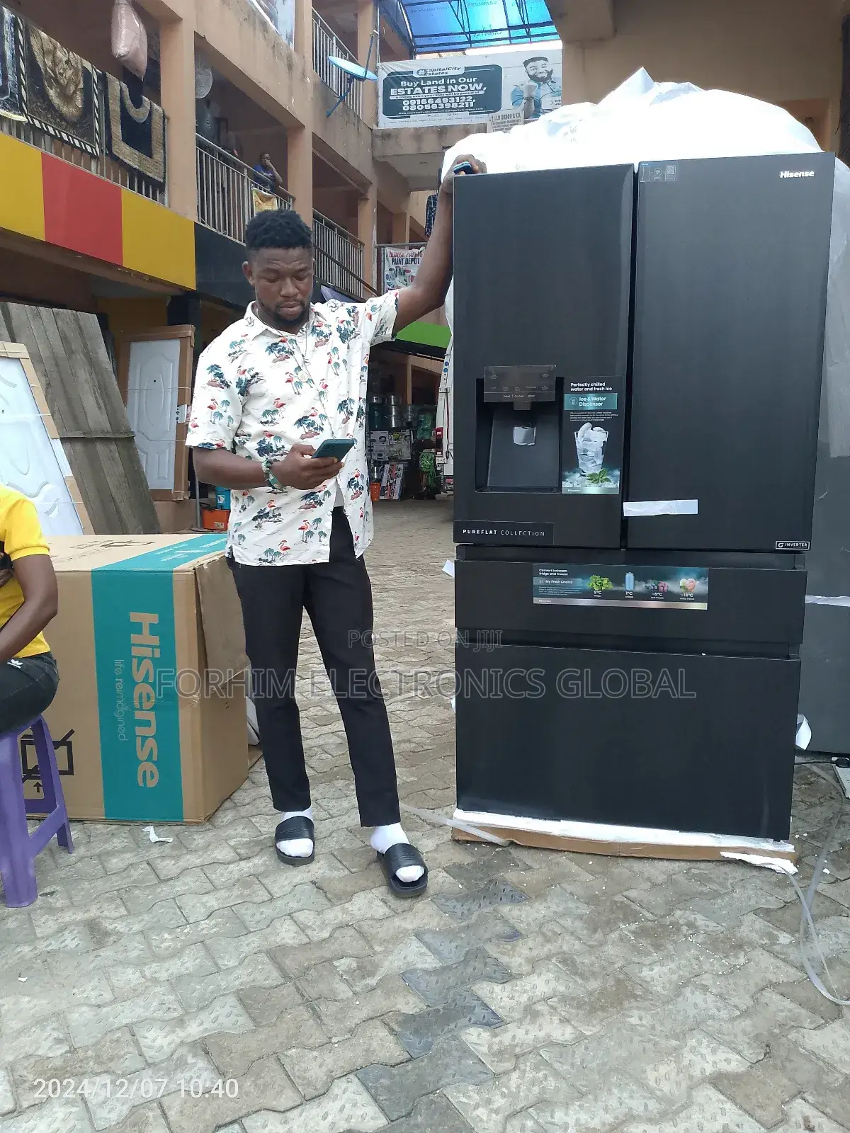 Hisense Side by Side Refrigerator (Inverter)