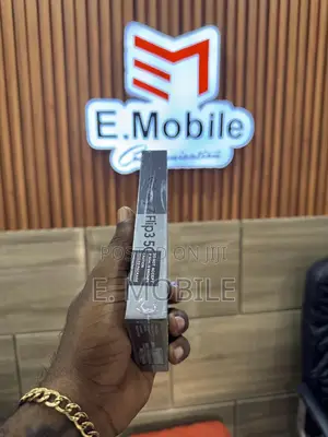 New Samsung Galaxy Z Flip3 5G 256 GB Black