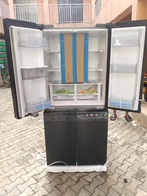 Hisense Side by Side Refrigerator