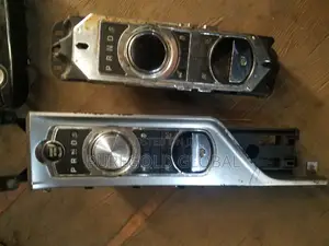 Jaguar Gear Levers Available