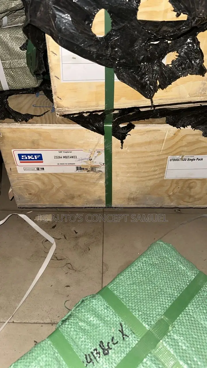 23264ca/W33 Brass Cage SKF Bearing Available