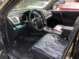 Toyota Highlander 2013 Black