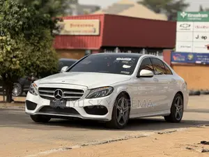 Mercedes-Benz C300 2016 White