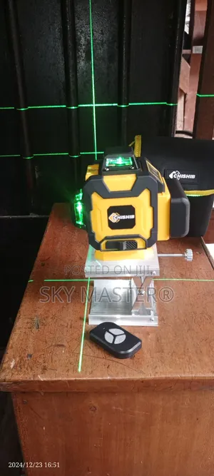 16 Lines Green Light Laser Level With Remote Control