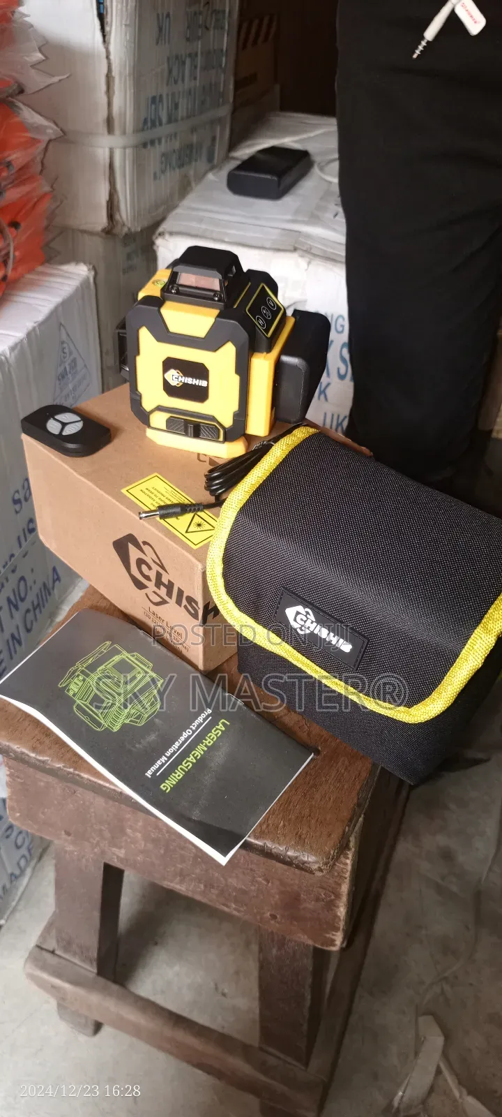 16 Lines Green Light Laser Level With Remote Control