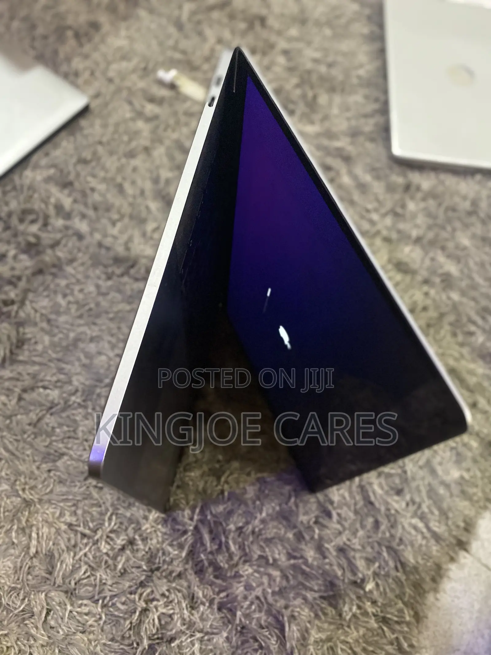 Laptop Apple MacBook 2019 16GB Intel Core i7 SSD 256GB