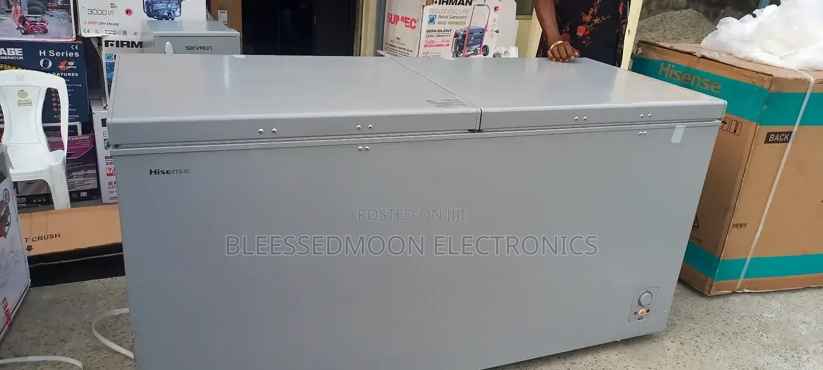 Hisense 500lts Deep Freezer Low Voltage Supper Expert Coo