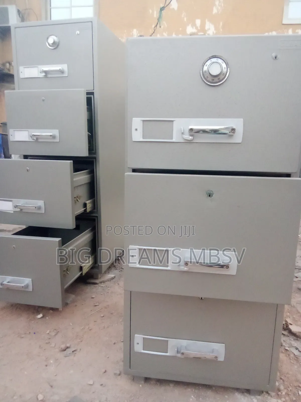 Gb 3door Fireproof Safe (Analogue)