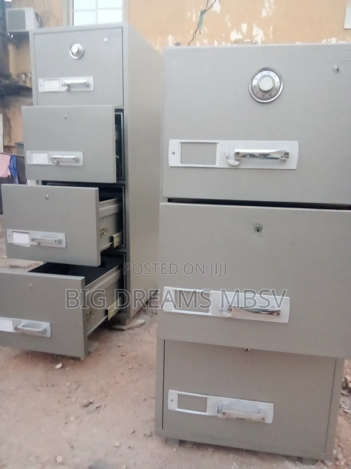 Gb 3door Fireproof Safe (Analogue)