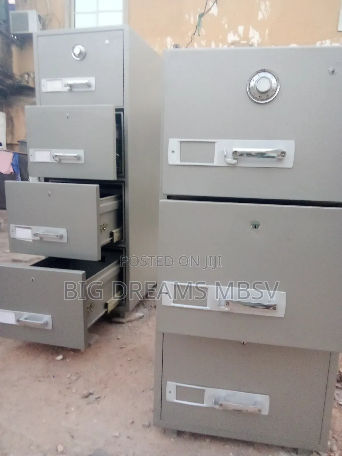Gb 3door Fireproof Safe (Analogue)