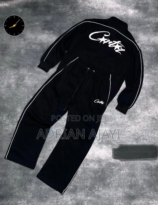 CORTEIZ VVS VELOUR SET - TRIPLE BLACK Corteiz Velour Tracksuit