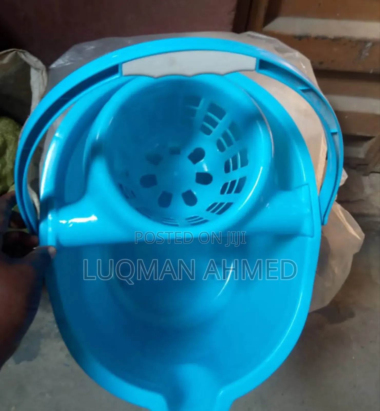 Mopping Bucket (Any Colour)