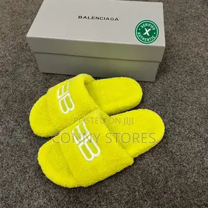 High Quality and Original Balenciaga Furry Sliders