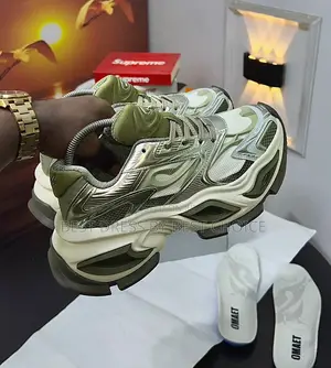  NEW 2025 OGR OMEAT Glamour Luxury Sneakers 2colors