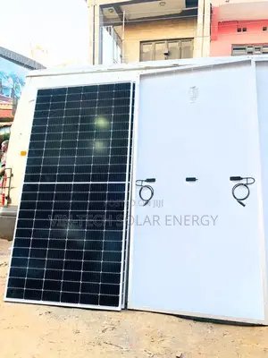 Photo - 500w Solar Panels Canadians Mono