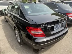 Mercedes-Benz C300 Luxury 4Matic Sedan AWD (3.5L 6cyl 7A) 2013 Black