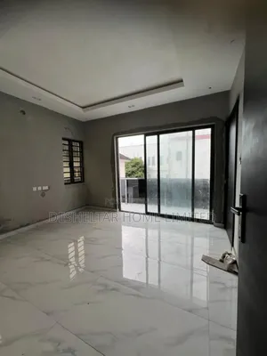 4bdrm Duplex in Bashuri, Lekki Phase 1 for rent