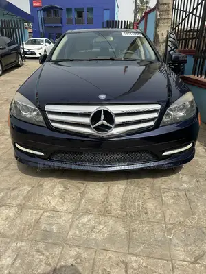 Mercedes-Benz C300 Luxury 4Matic Sedan AWD (3.0L 6cyl 7A) 2011 Blue