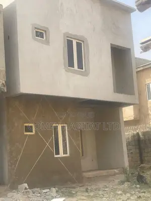 Furnished 4bdrm Duplex in Idu Industrial for sale