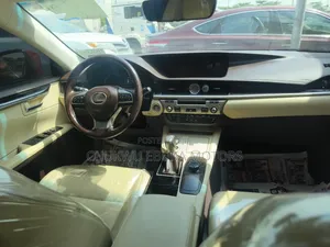 Lexus ES 350 FWD 2014 Red