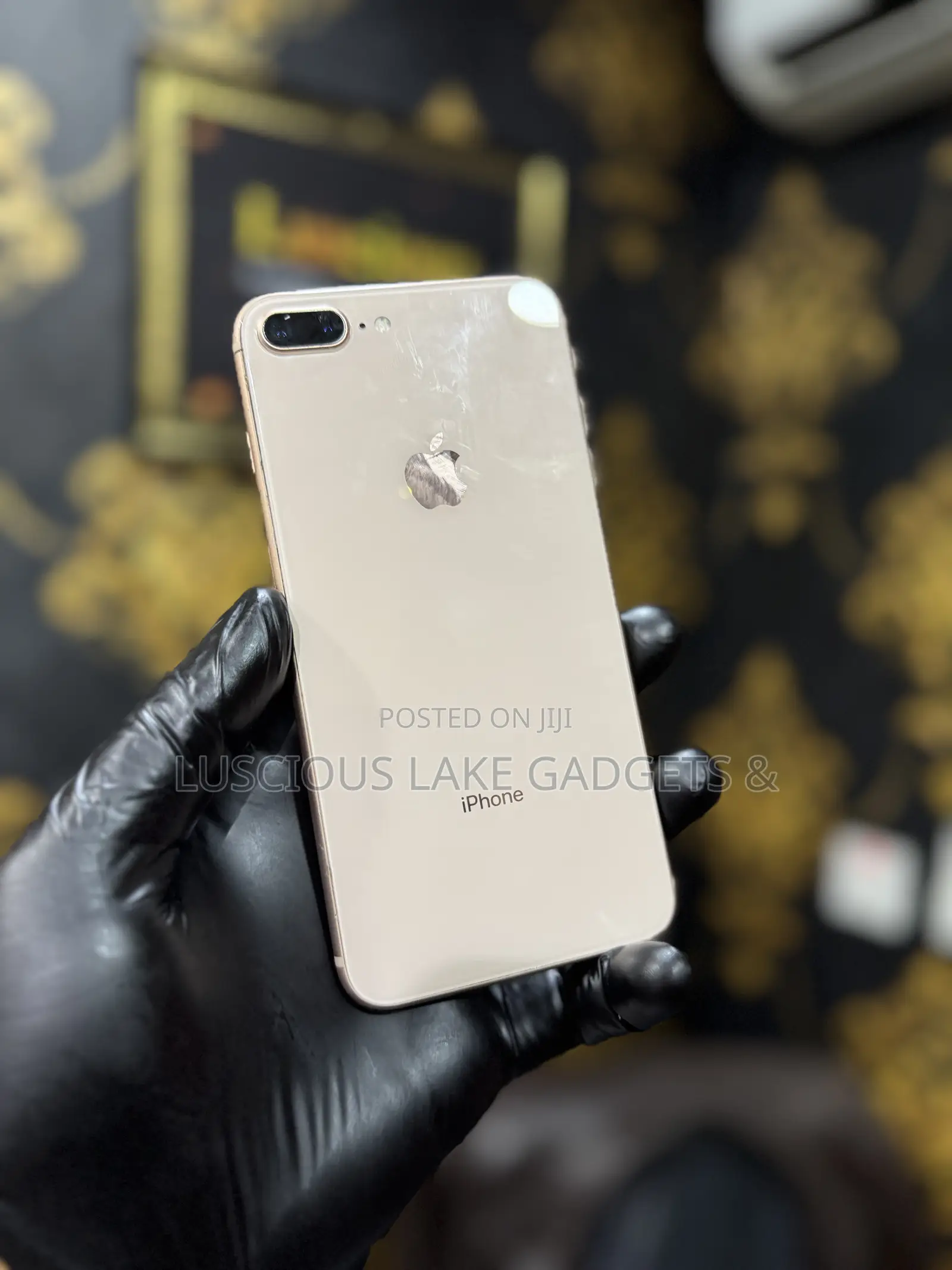 Apple iPhone 8 Plus 64 GB Gold