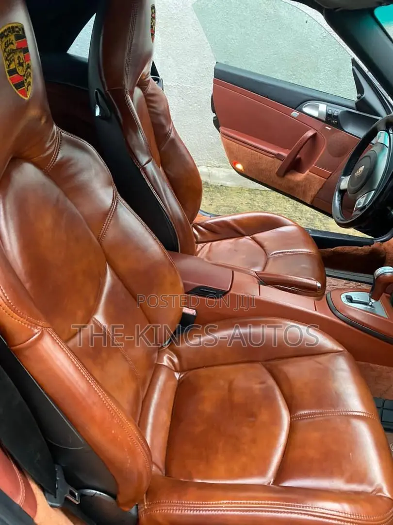 Porsche Carrera 2009 Black