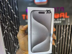 New Apple iPhone 15 Pro Max 256 GB White