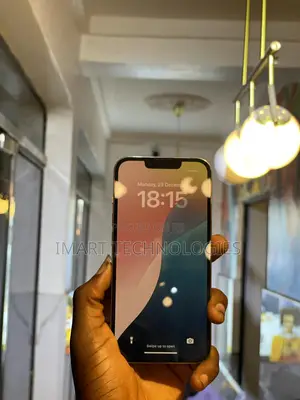 Photo - Apple iPhone 13 Pro 128 GB Gold
