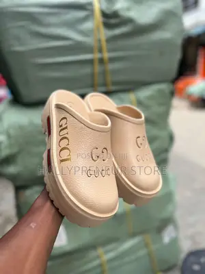 Gucci Crocs