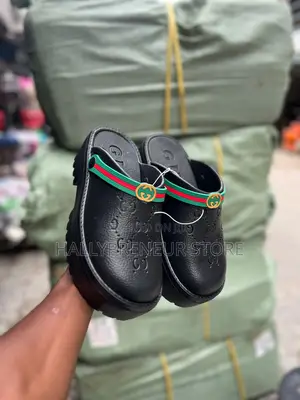 Gucci Crocs
