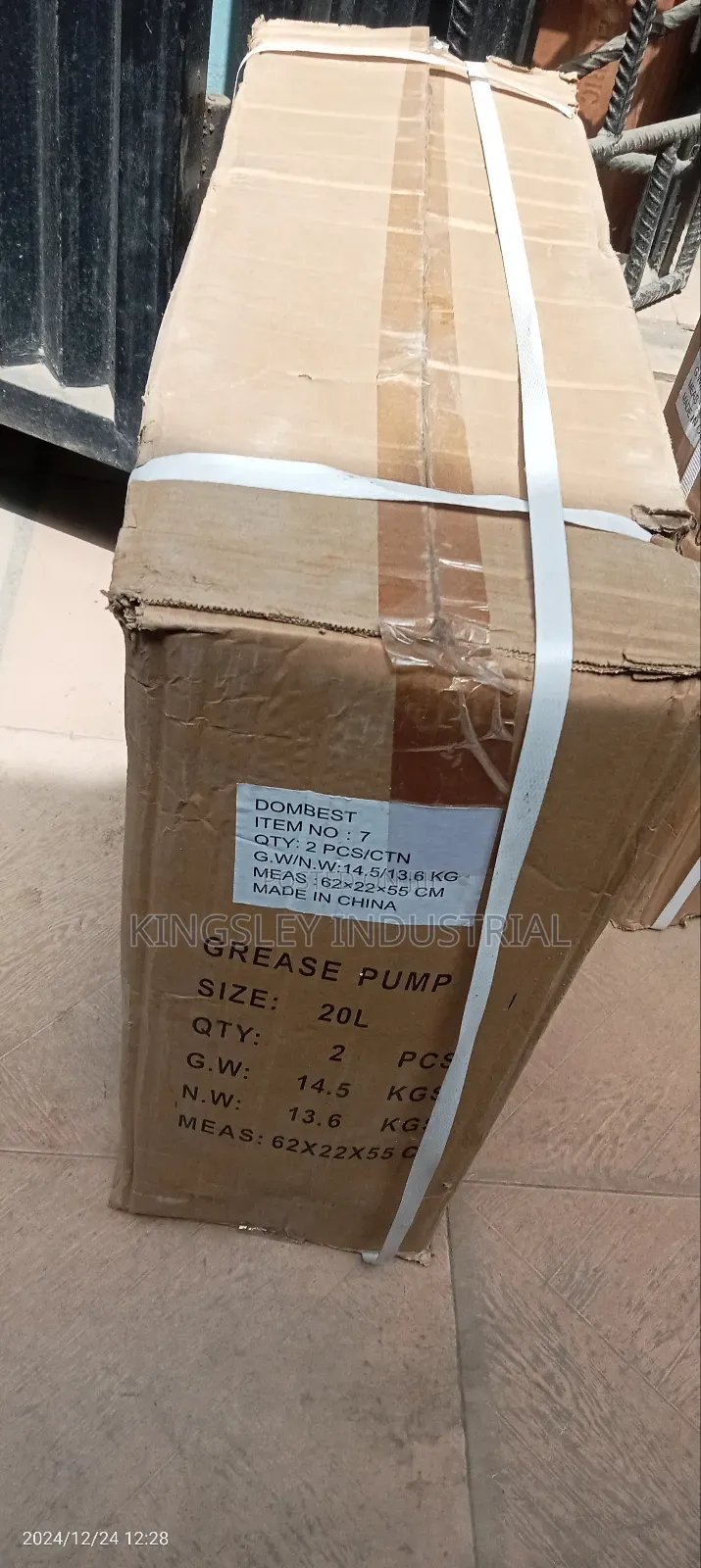 Manuel Grease Bucket Pump 20liters