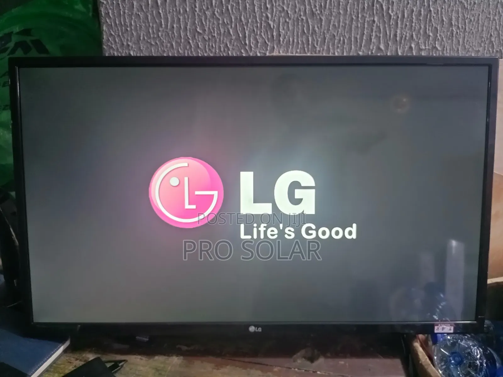 LG 32 Inches Led TV
